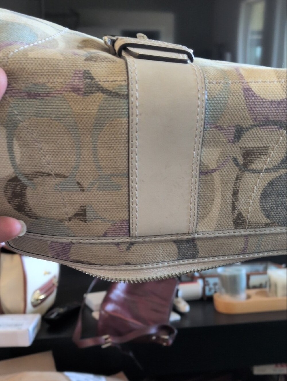 Coach Signature Canvas Wallet with Tan Leather Trim - Picture 4 of 11